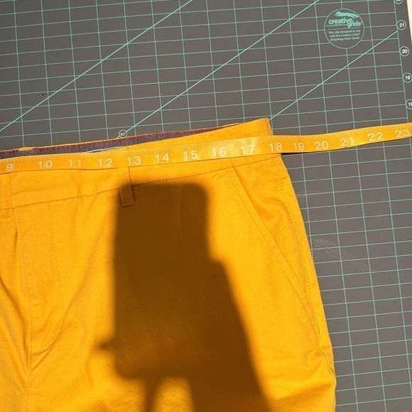 Tommy Hilfiger yellow shorts. Washed but never worn. Soft cotton fabric. - Picture 7 of 8